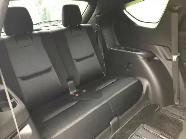 マツダCX-8の中古車はどのグレードが良い?相場や新型予想も紹介