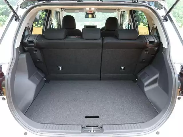 ダイハツロッキーとライズはどう違うの?共通点やお買い得な買い方を解説