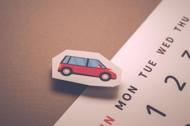 日産マーチが長年人気の理由は？5代目の最新情報とライバル車も紹介