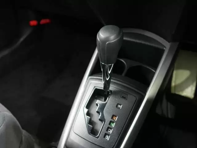 カローラ・フィールダーはハイブリッドが人気！特徴をガソリン車と徹底比較！