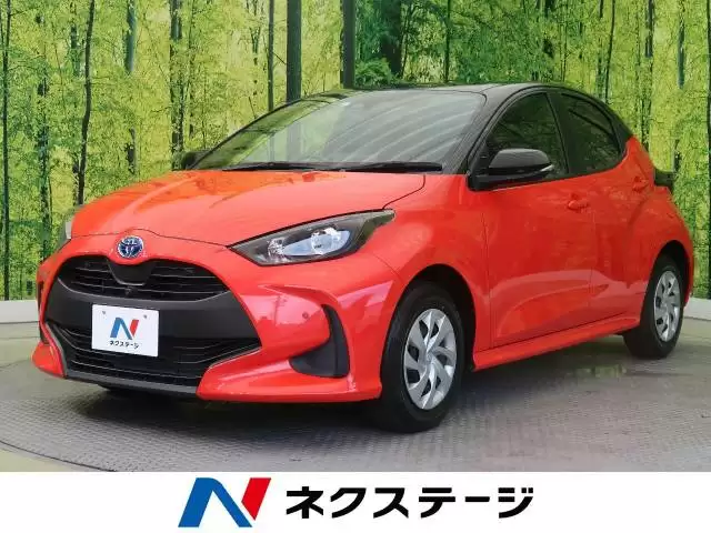 人気のプジョーのコンパクトカー208の中古車相場やライバル車をチェック！