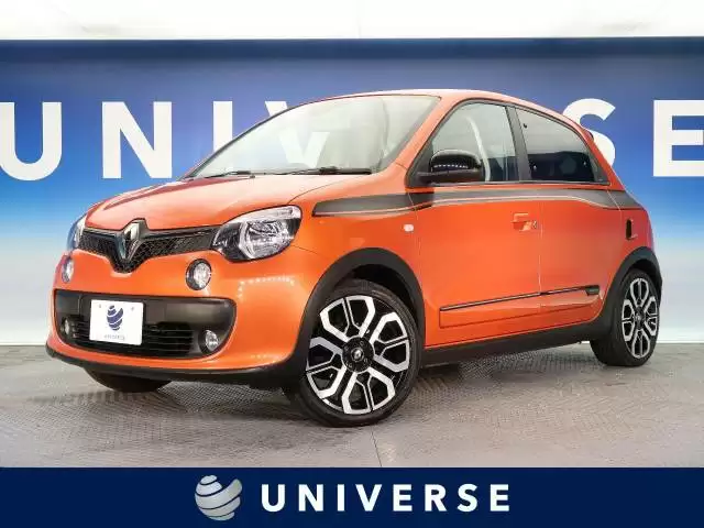 人気のプジョーのコンパクトカー208の中古車相場やライバル車をチェック！