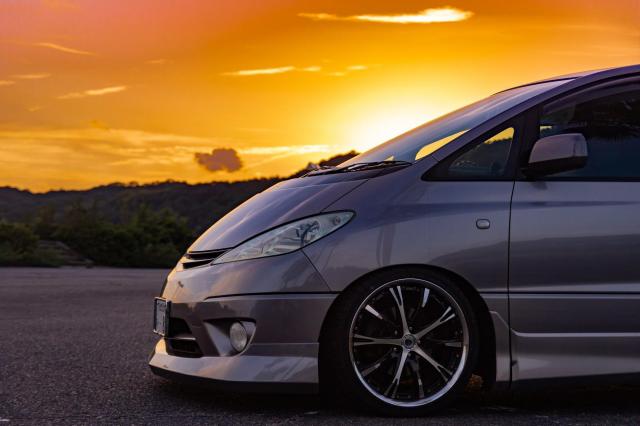 エスティマハイブリッドの燃費とは？実燃費の目安や燃費の良いミニバンを紹介