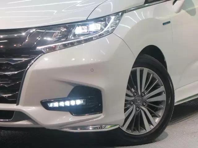 オデッセイは内装も高級感がある！選ぶ魅力やグレードごとの特徴