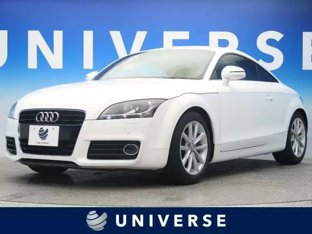 アウディのクーペの魅力を徹底解説!車種ごとの特徴やお得に購入するポイント