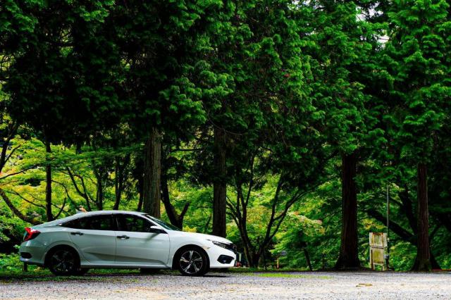 セダンとはどんな車?魅力や選ぶポイントを解説!