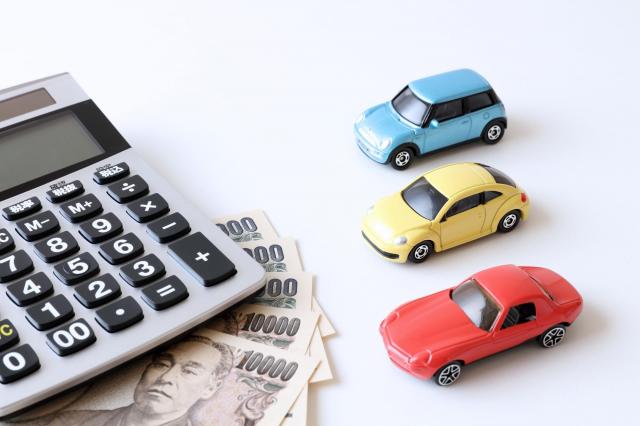 マツダ2の魅力とは？改良を重ねた歴史と人気グレードや新型情報も紹介