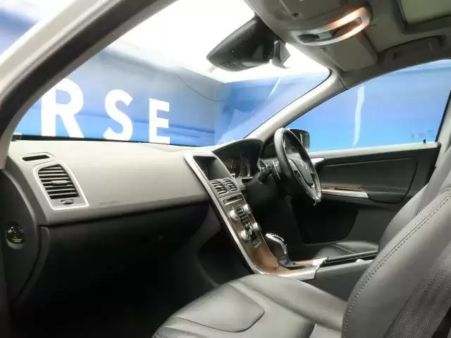 ボルボXC60からディーゼルが消滅!生まれ変わったXC60の魅力とは?