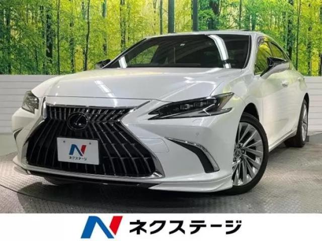 国産高級車にはどんな車がある?メーカーや10車種をご紹介