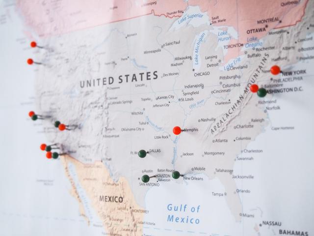 【スバル】妥協のない自動車開発の歴史と今昔モデルを紹介