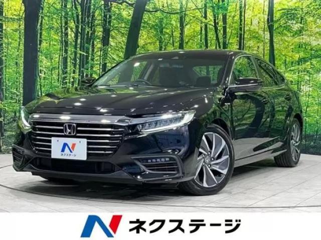 燃費のいいセダンのおすすめ12選【ハイブリッド】