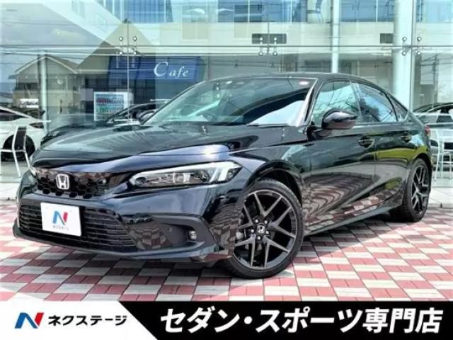 燃費のいいセダンのおすすめ12選【ハイブリッド】