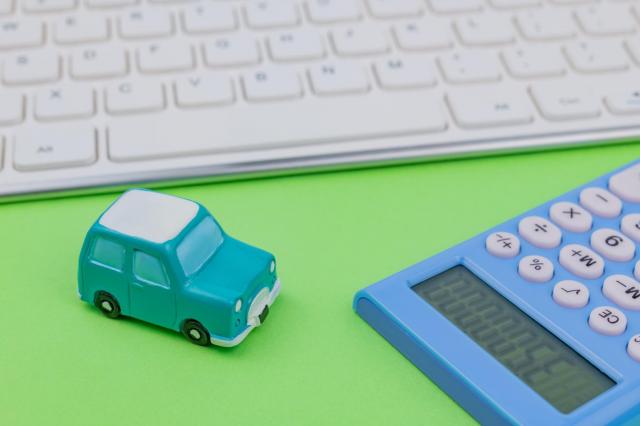 車の税金と排気量の関係性は？自動車一覧・減税制度や8例の課税額を紹介！