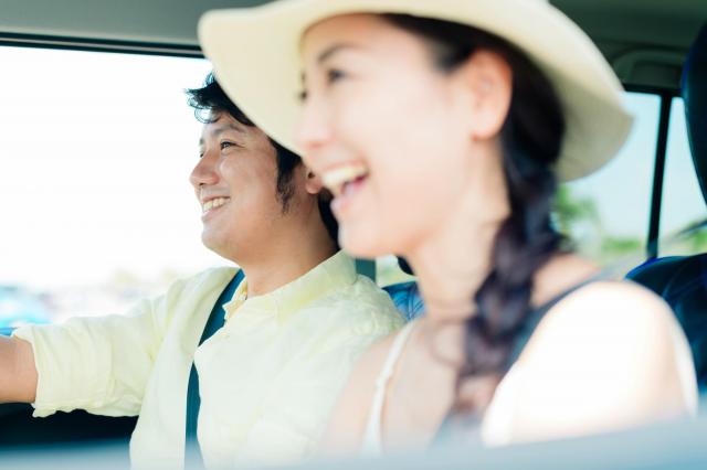 自動車税と自動車重量税は13年経過で上がる？税額早見表をチェック！