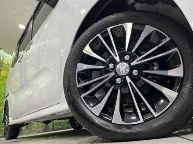 スバル シフォンとダイハツ タントはどこが違う？価格・燃費などを徹底