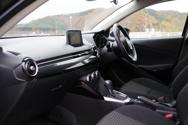 車の内装名称と掃除方法まとめ!クリーニングの相場や購入時の確認ポイント