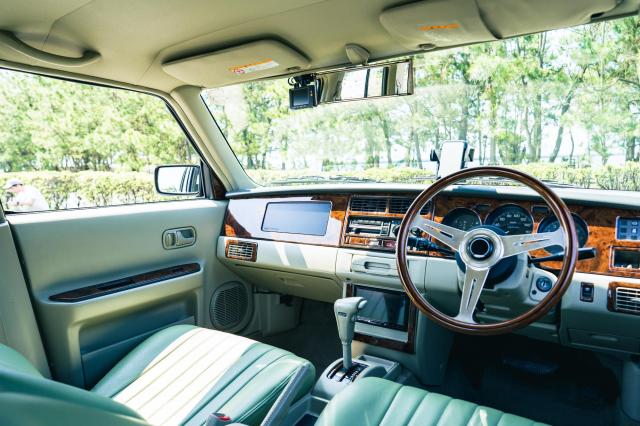 車の装備には種類がある!装備しておきたい安全・快適機能と費用の相場