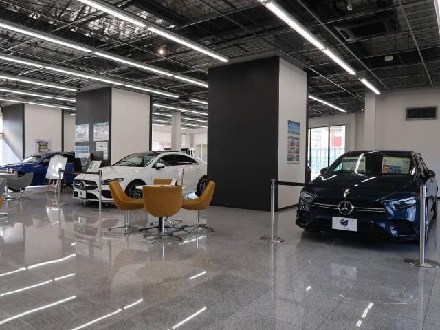 メルセデス・ベンツEクラスの魅力は?ラインアップとそれぞれの特徴を解説!