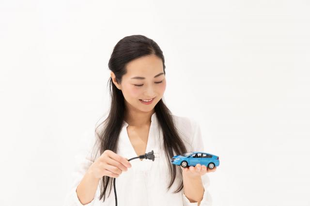 三菱の電気自動車の魅力とは？新型PHEVの情報や今後の動きを解説