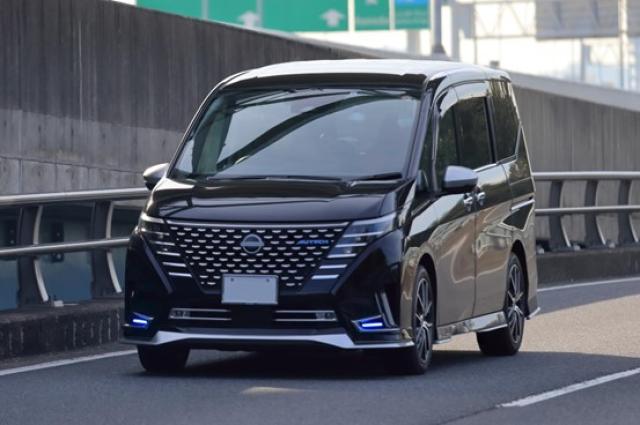 ミニバンをサイズ別に徹底比較！サイズ別人気モデルと選び方を解説