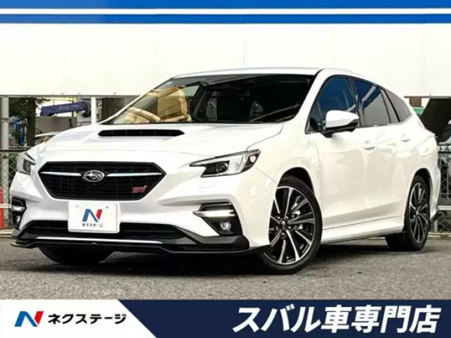 400万円の車をローンで購入する際の月々の返済額はどのくらい？