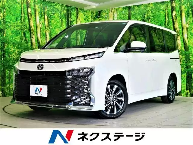 トヨタのシエンタとヴォクシーを徹底比較！それぞれの魅力や特徴が分かる