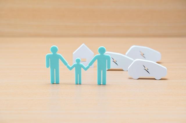 ベンツ EQCってどんな車なの?スペックや特徴と維持費の傾向をご紹介