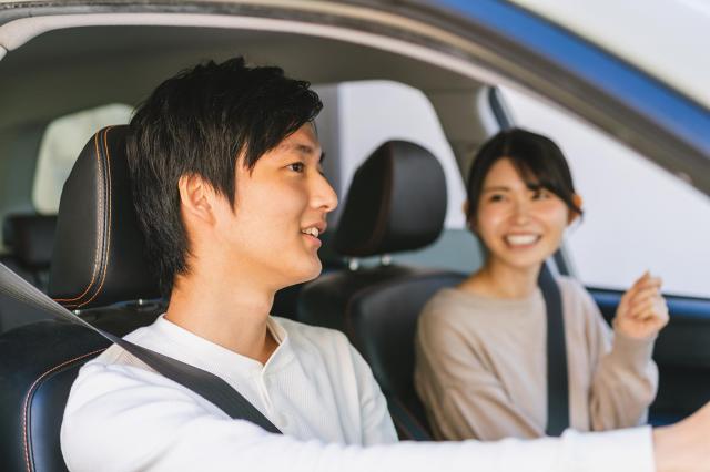 ベンツ EQCってどんな車なの?スペックや特徴と維持費の傾向をご紹介