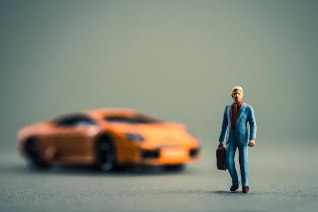 メルセデス・ベンツのSLRの特徴とは?スペックや復活予想