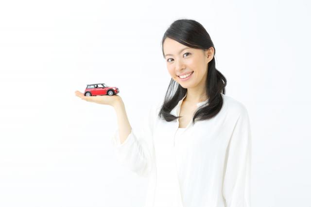 日産ノートとトヨタヴィッツに乗るならどっち?コンパクトカーを比較しよう