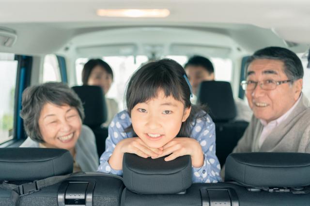 日産ノートは歴代モデルから進化した3代目！特徴や歴史を見てみよう