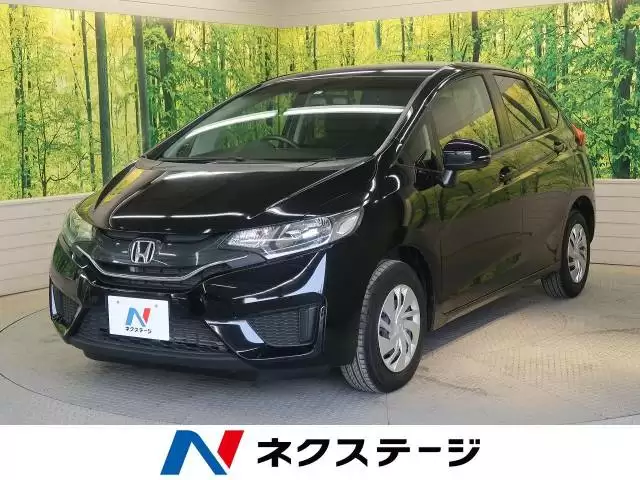 日産ノートは歴代モデルから進化した3代目！特徴や歴史を見てみよう
