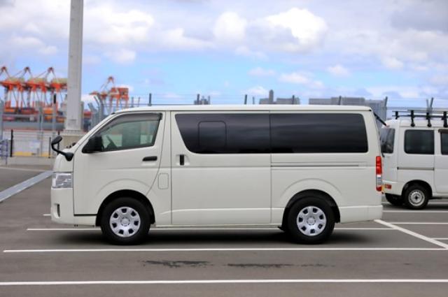 ワンボックスカーとは？家族で楽しむ活用法と人気モデルを紹介