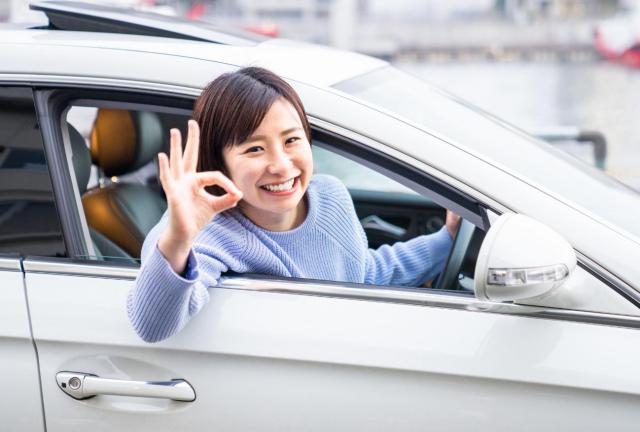 車内にエアコンの臭いが充満している 消臭方法や自分でできる対策もご紹介 新車 中古車の ネクステージ