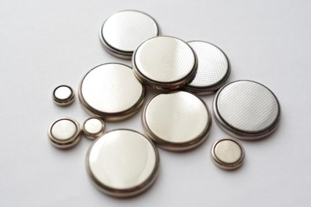 スマートキーの電池交換しても反応しない場合は?原因や対策方法まとめ