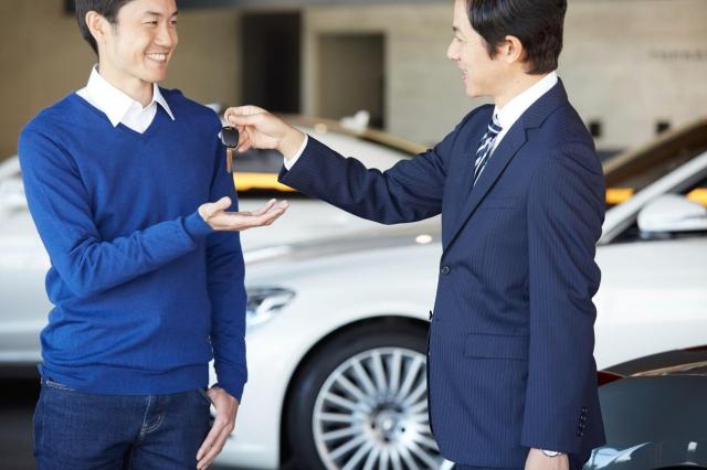 スマートキーの電池交換しても反応しない場合は?原因や対策方法まとめ