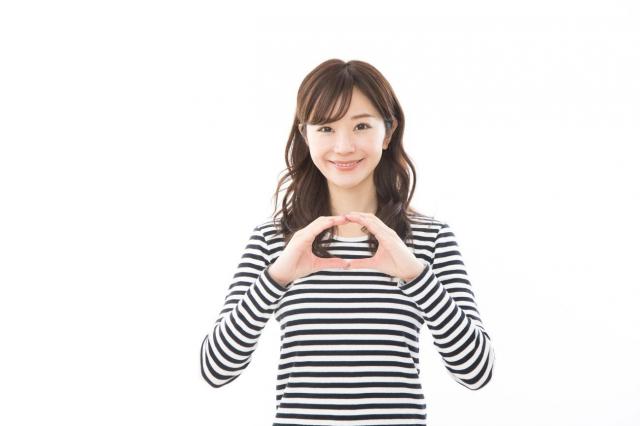 チャイルドシートの着用義務について徹底解説!車に装着しなくても良い条件は?