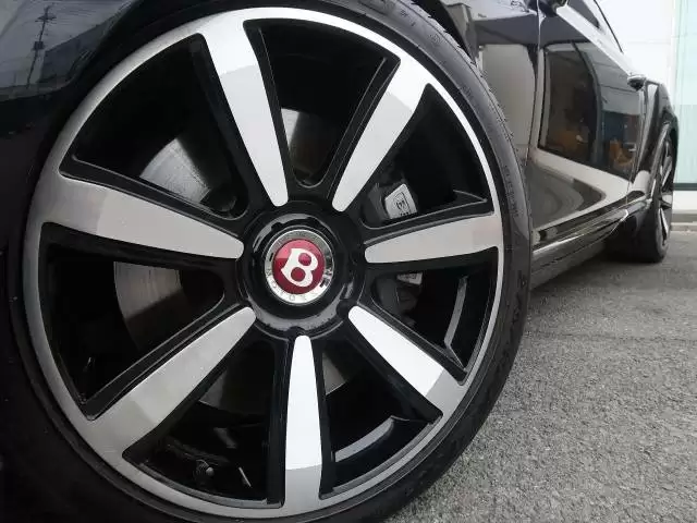 ベントレーの歴史を振り返る!気になる現行ラインアップの価格は?