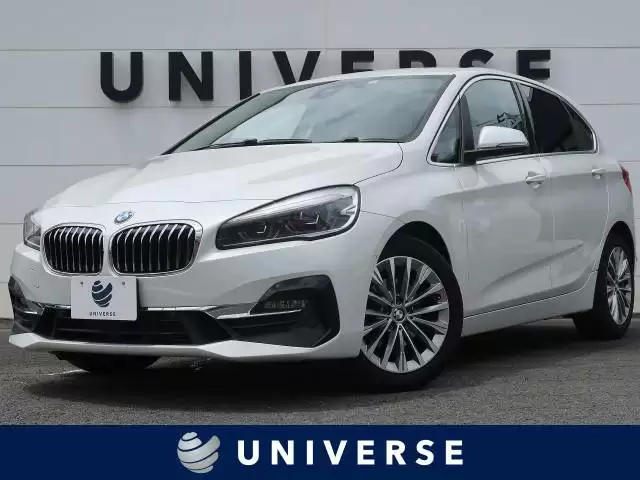 運転しやすい車の特徴は?軽自動車やSUVのおすすめ19車種を紹介