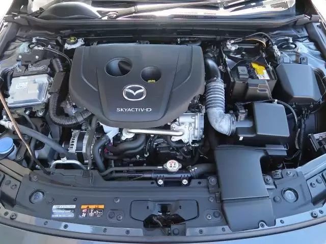 クリーンディーゼルとは?減税制度・補助金やおすすめ12車種を紹介