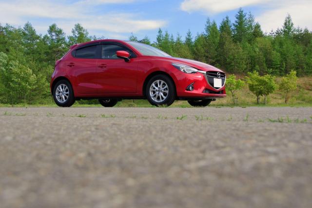 小さい車のおすすめ車種19選!日常利用に最適な一台を見つけよう