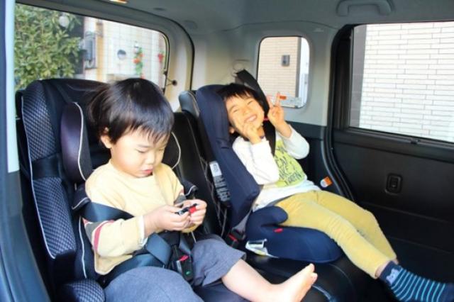 ジュニアシートは何歳から何歳まで使える？適切な選び方を紹介