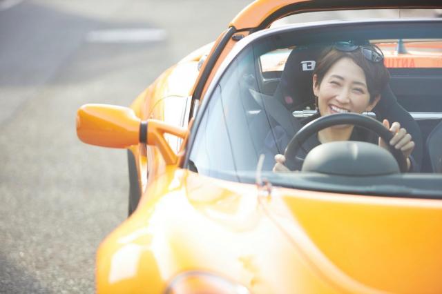 高級スポーツカーとして知られるフェラーリの魅力とは？基本情報を紹介