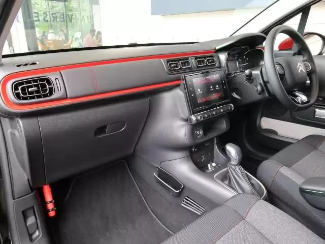 シトロエンの歴史とは?魅力や8つのラインアップを総チェック