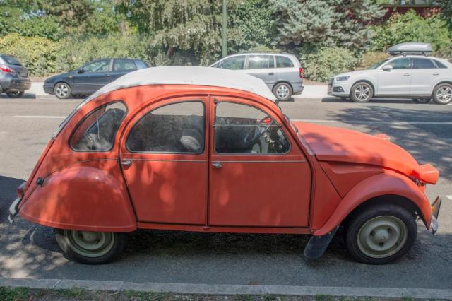 シトロエンの歴史とは?魅力や8つのラインアップを総チェック