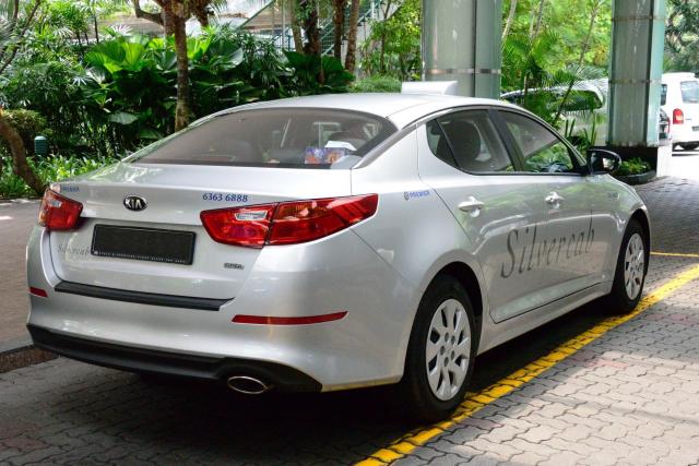 中古車「三菱 プラウディア」の賢い購入方法や探し方を徹底解説!