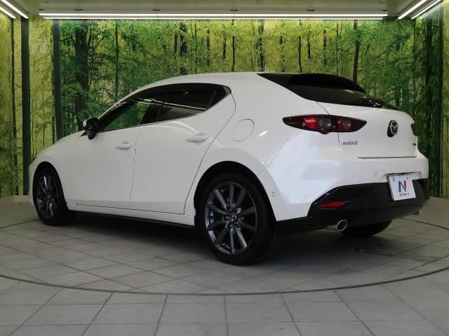 中古車「MAZDA3ファストバック」の賢い購入方法や探し方を徹底解説！