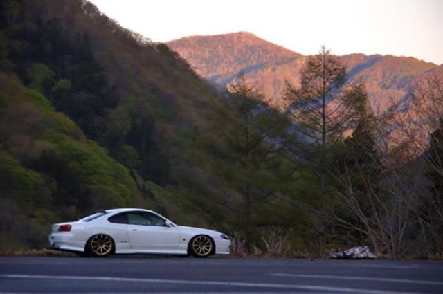  日産シルビアのおすすめは何代目？特徴や前期と後期の違いを解説