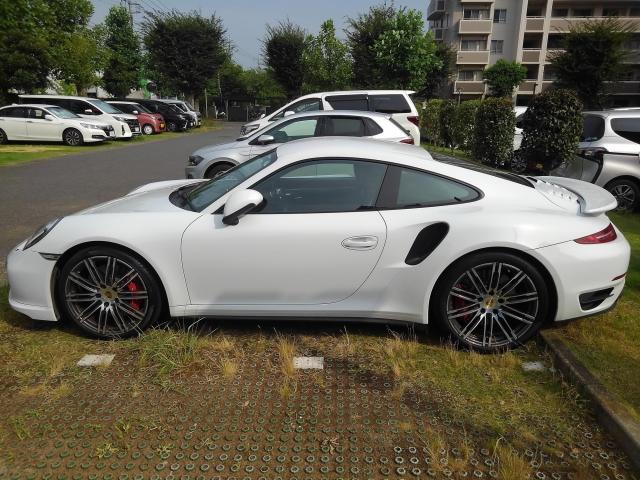 中古車「光岡自動車 オロチ」の賢い購入方法や探し方を徹底解説!