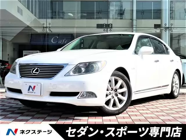 中古車「三菱 デボネア」の賢い購入方法や探し方を徹底解説！